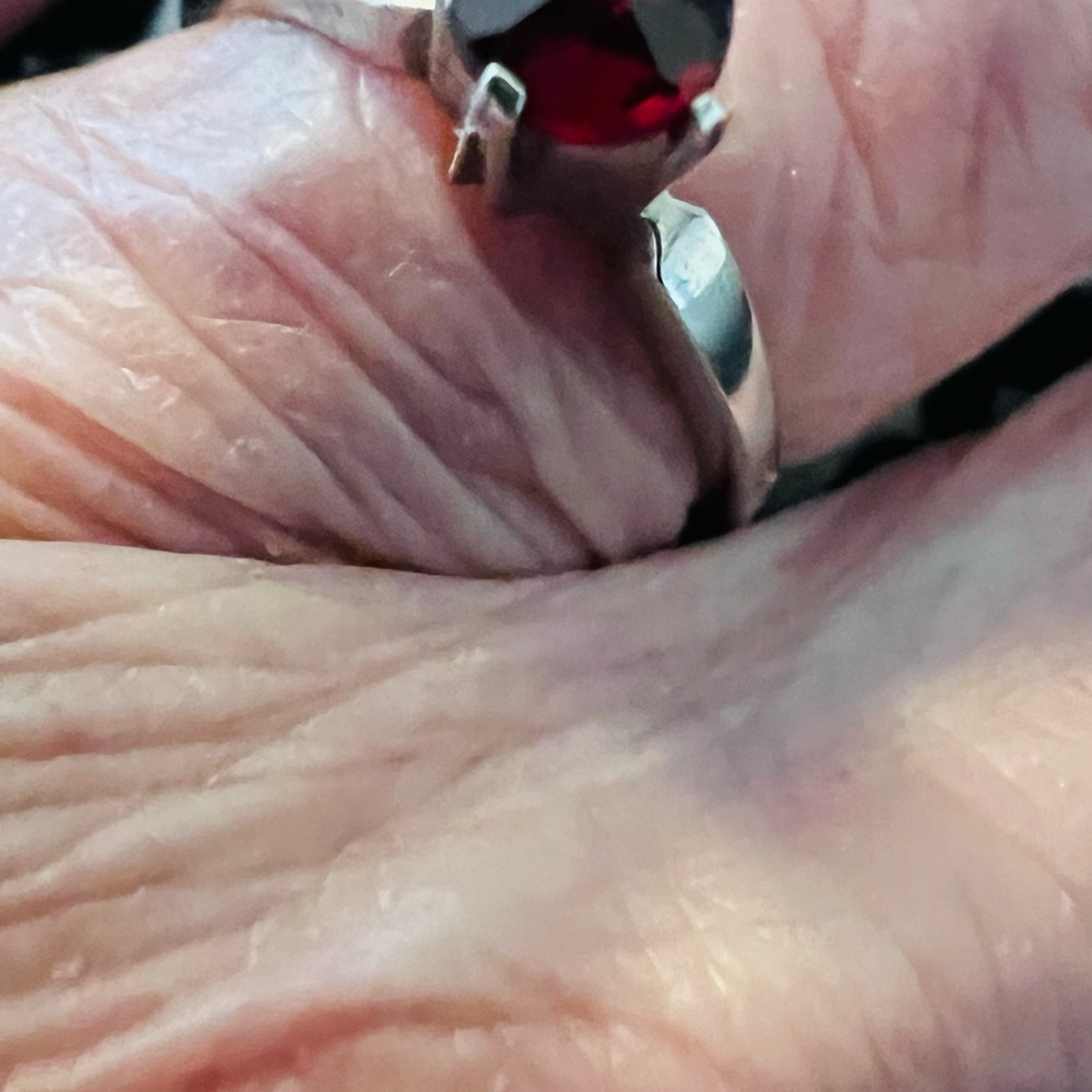 Sterling Silver Garnet Round Solitaire Ring - Deep Red - Picture 5 of 7